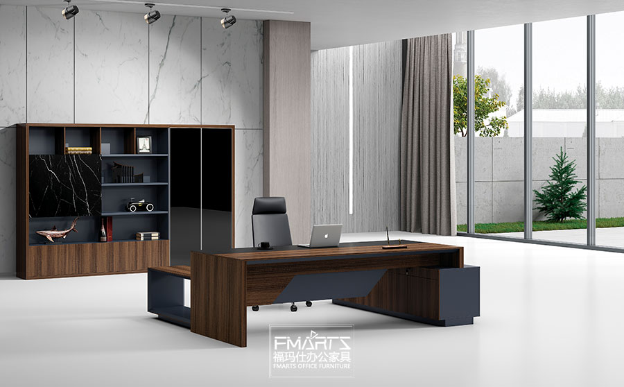 簡(jiǎn)約大班臺(tái)